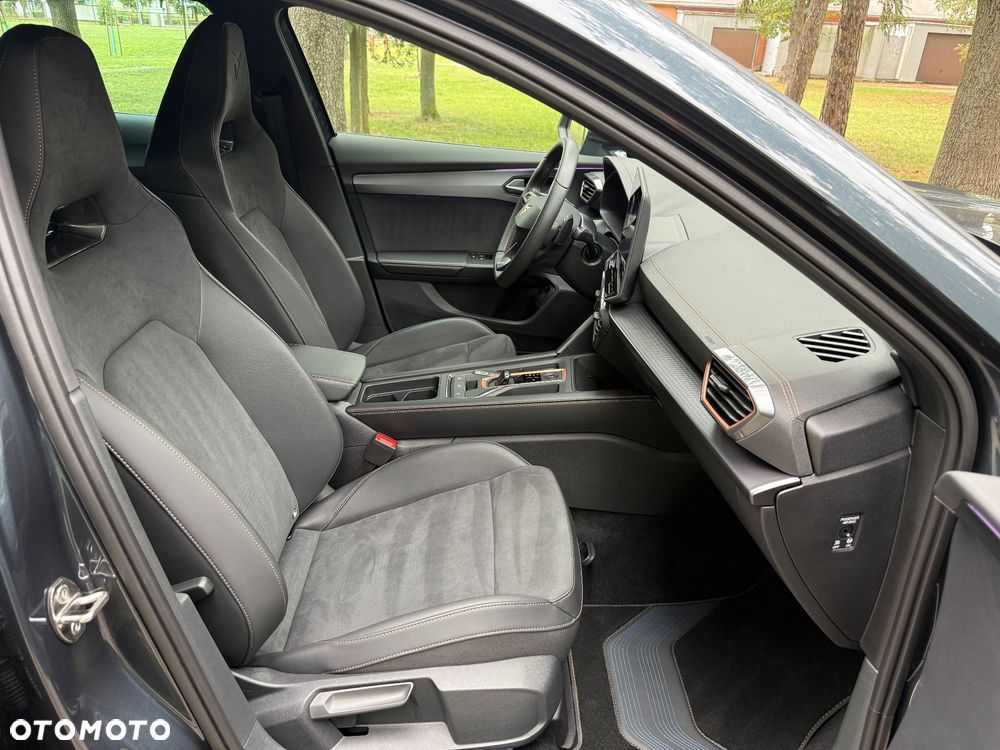 Cupra Formentor 1.5 eTSI mHEV DSG - 38