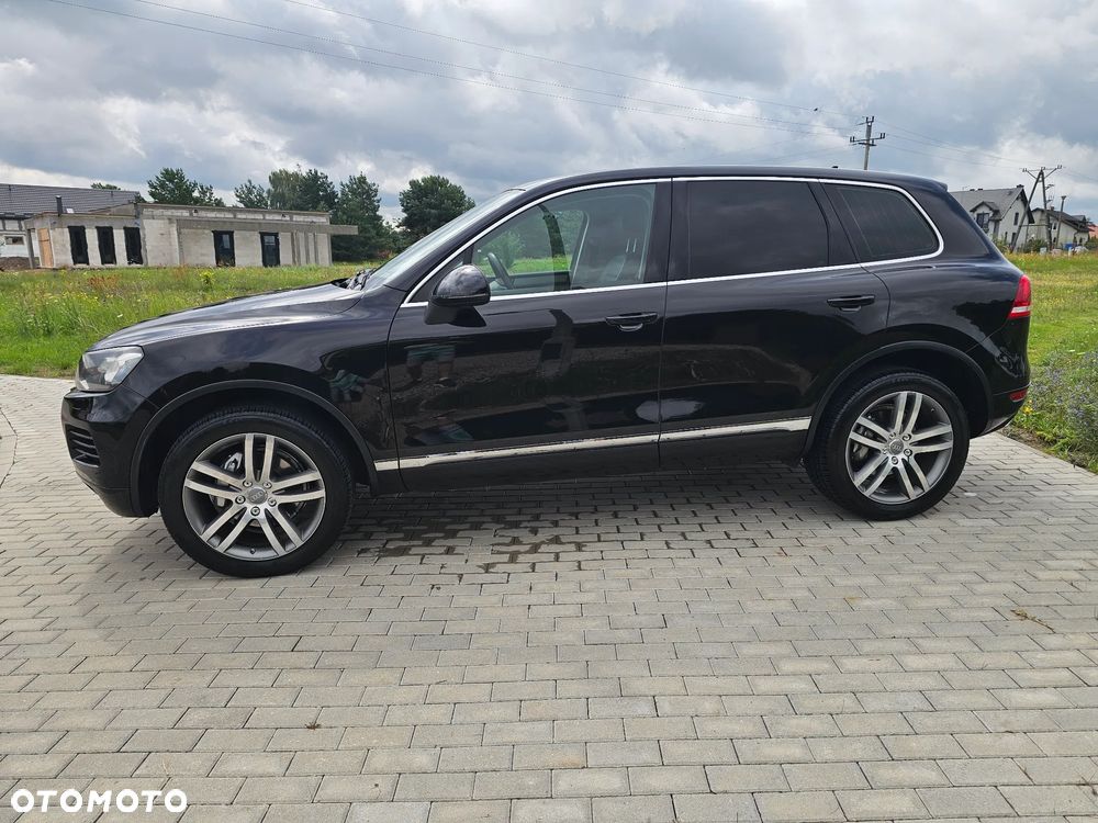 Volkswagen Touareg 3.0 V6 TDI 4XMot BMT - 11
