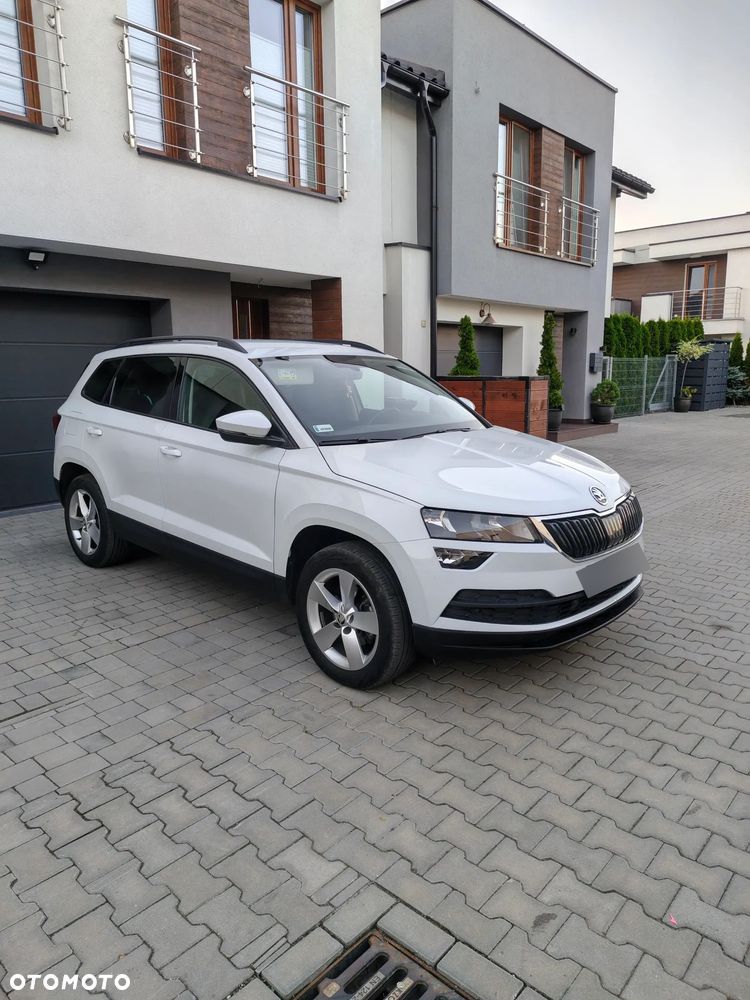 Skoda Karoq 1.5 TSI ACT GPF 4x2 Ambition - 4