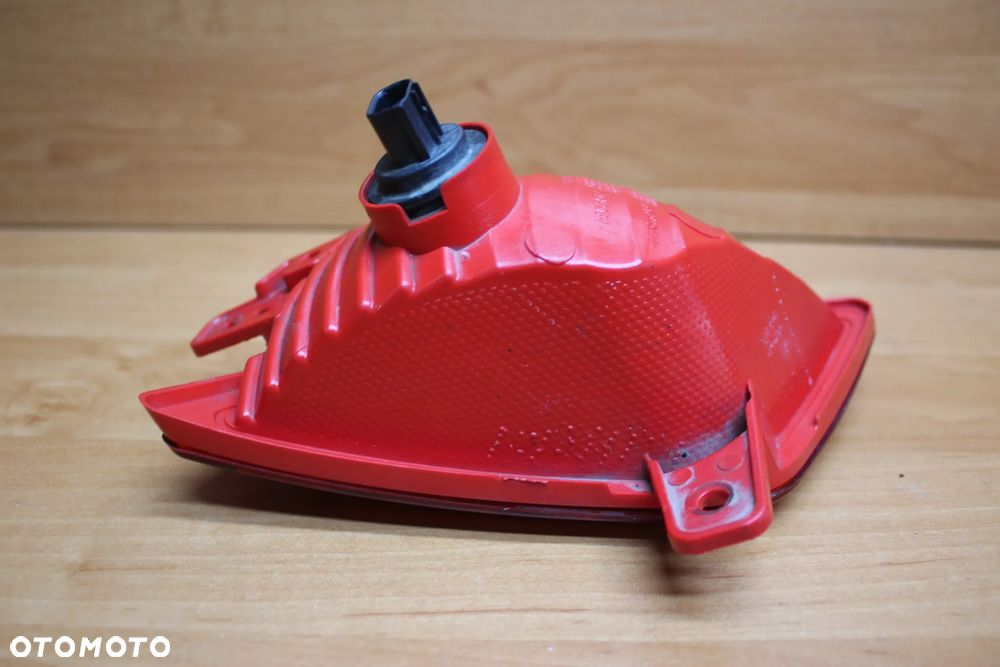 HALOGEN PRAWY TYŁ PRZECIWMGIELNY TYLNY OPEL MOKKA 95418172 - 7
