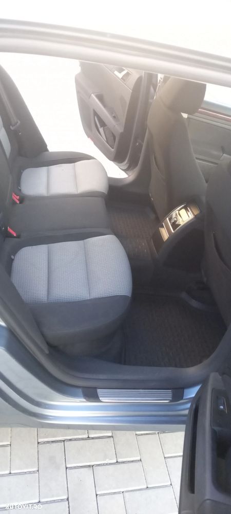 Skoda Superb 1.8 TSI Ambition DSG - 13