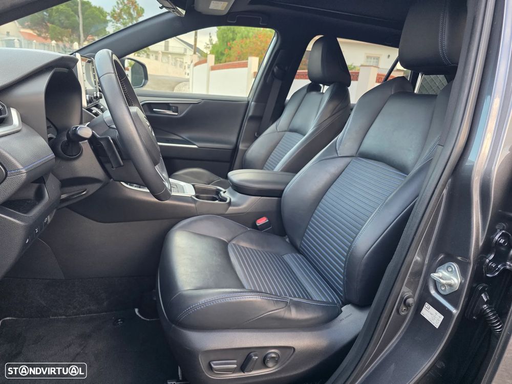 Toyota RAV4 2.5 HDF Exclusive - 3