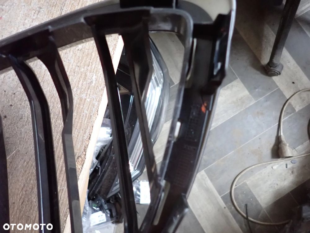 BMW M2 F87 COMPETITION GRILL ATRAPA NERKI - 10