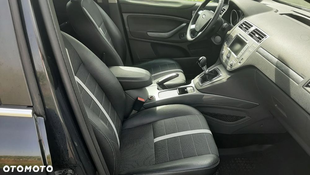 Ford Kuga 2.0 TDCi Individual - 11