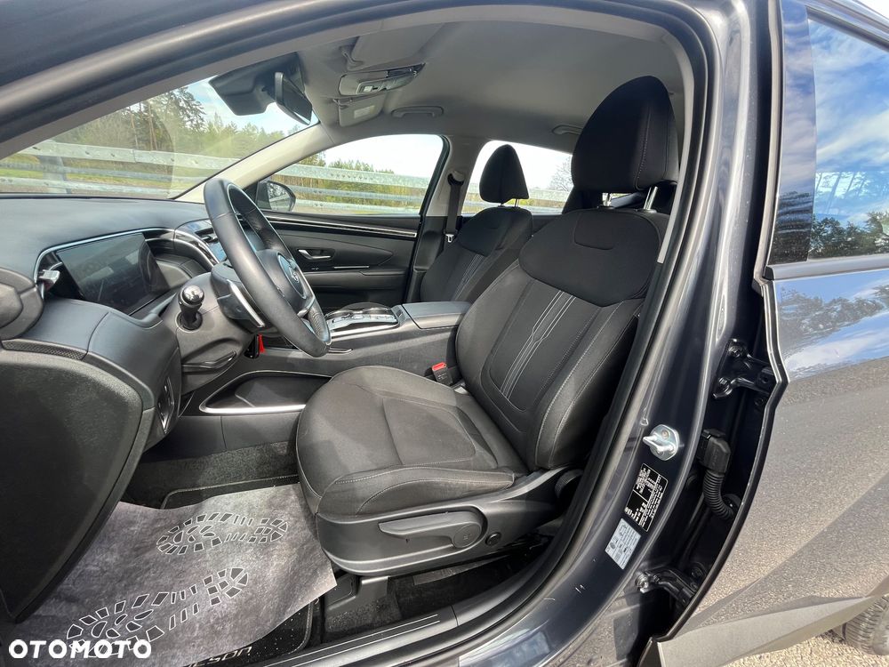 Hyundai Tucson 1.6 T-GDi 48V-Hybrid 4WD DCT Blackline - 12