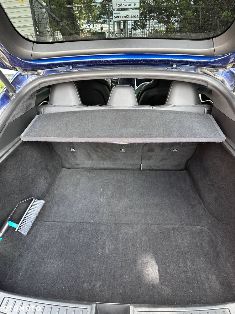 Tesla Model S Long Range Plus - 13