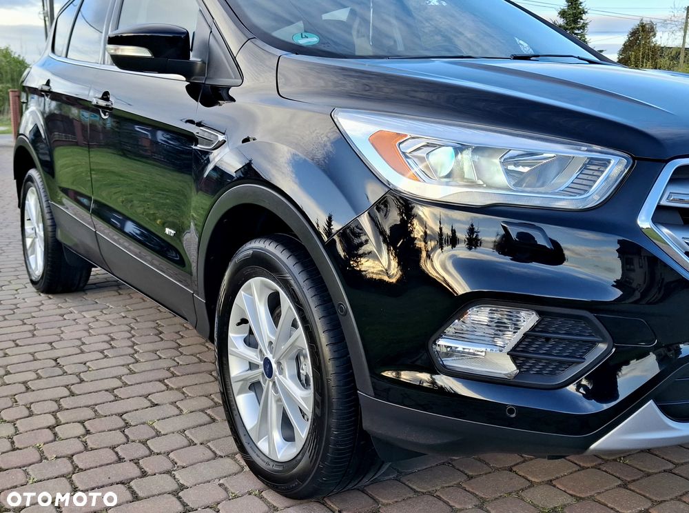 Ford Kuga 2.0 TDCi 2x4 Titanium - 15