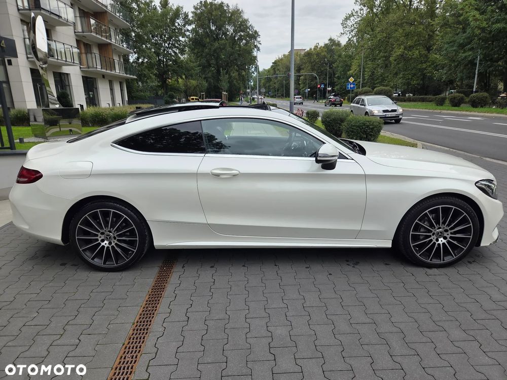Mercedes-Benz Klasa C 200 4-Matic 9G-TRONIC - 29
