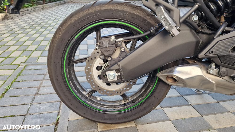 Kawasaki Versys 650 - 8