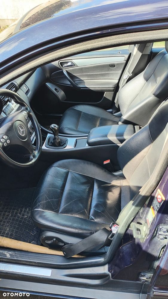 Mercedes-Benz Klasa C 180 T Kompressor Avantgarde - 8
