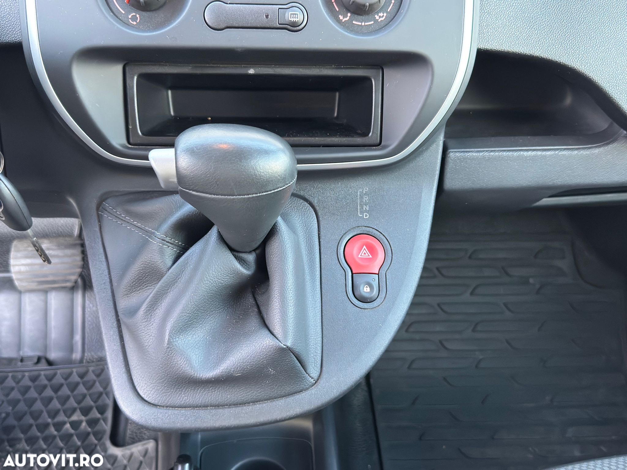 Renault Kangoo Maxi ZE E. 33 (mit Batterie) - 14