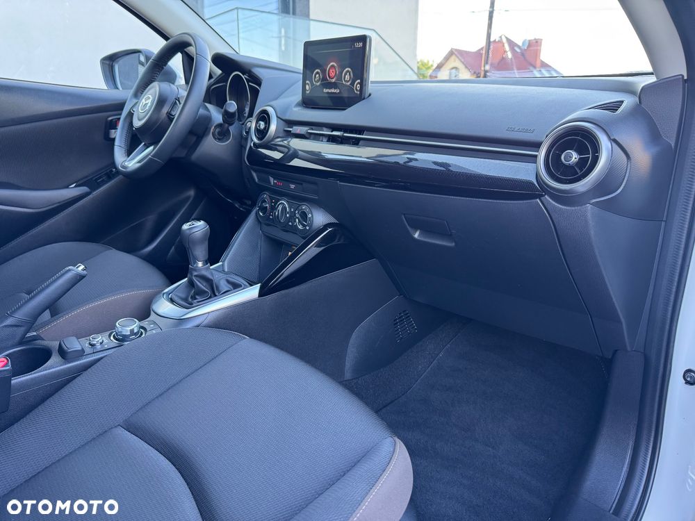 Mazda 2 SKYACTIV-G 90 White Edition - 23