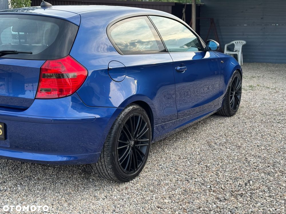 BMW Seria 1 118d DPF - 6