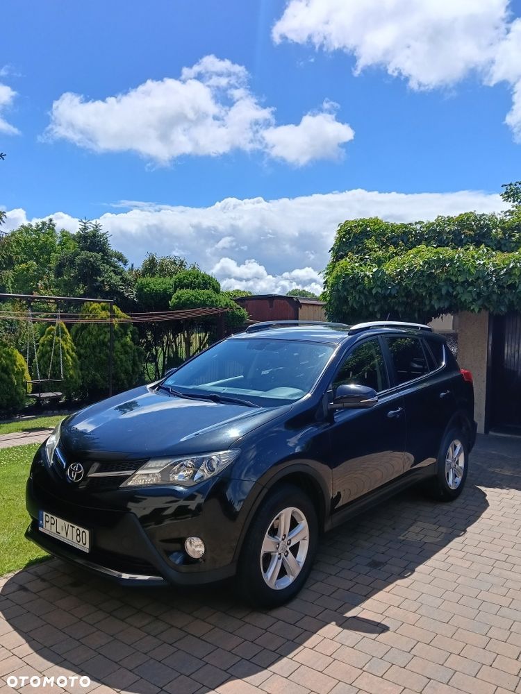 Toyota RAV4 - 1