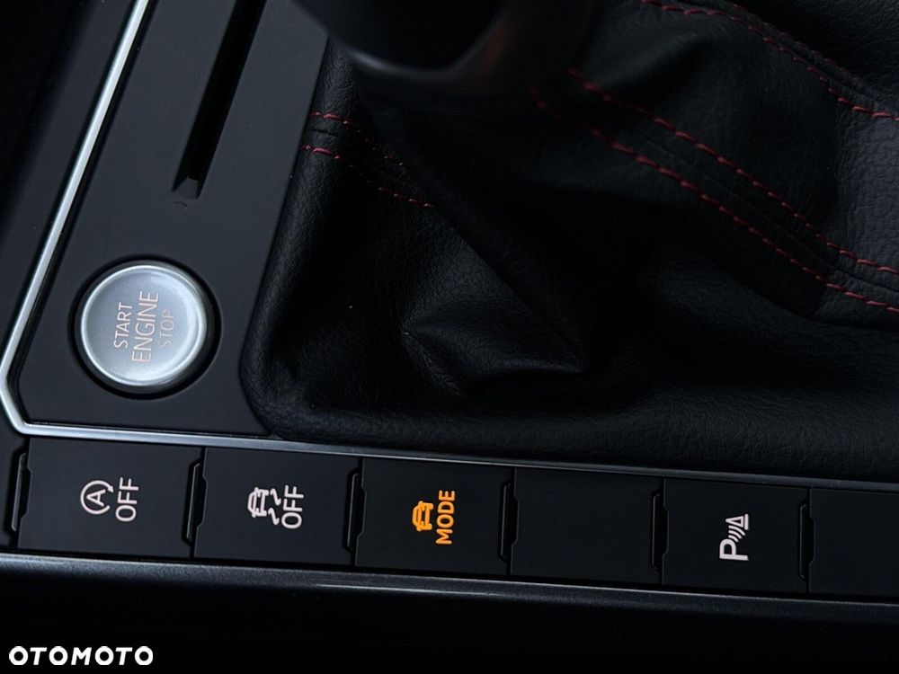 Volkswagen Polo - 25