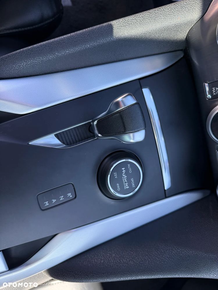 Citroën DS5 Hybrid4 EGS6 SportChic - 25