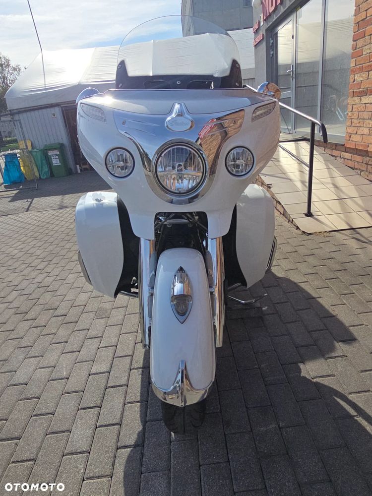 Indian Roadmaster - 16