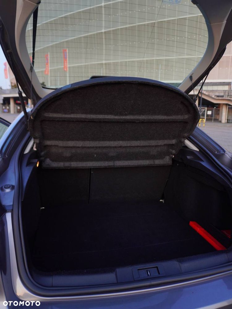 Renault Laguna dCi 110 FAP Paris - 14