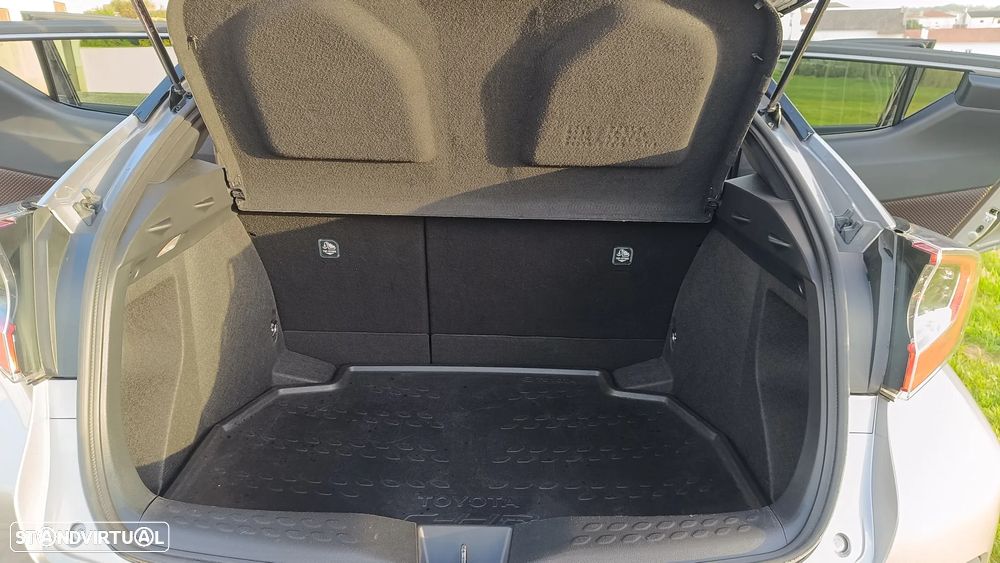 Toyota C-HR 1.8 Hybrid Exclusive+P.Luxury - 12