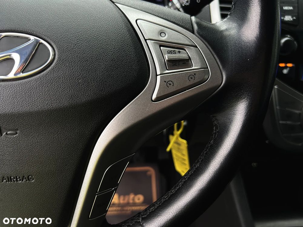 Hyundai ix20 1.4 Premium blue - 26