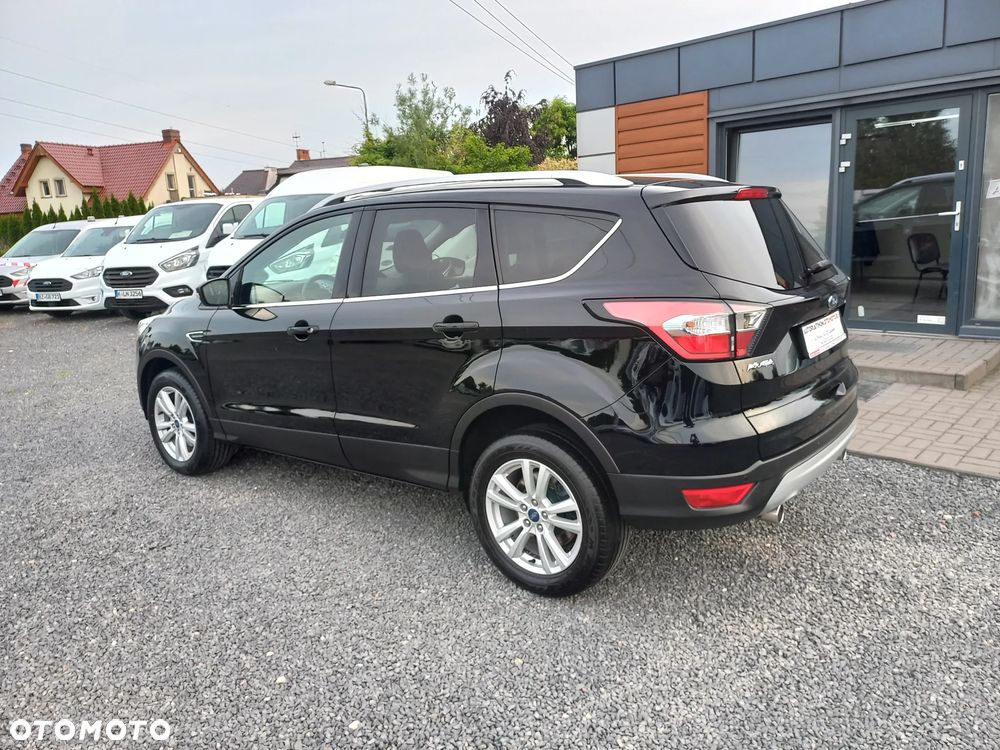 Ford Kuga - 4