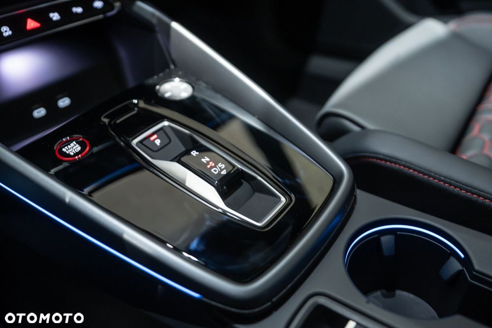 Audi RS3 Sportback - 21