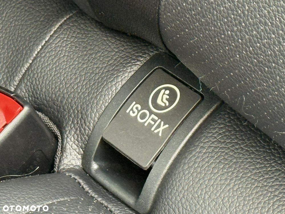 Mercedes-Benz Klasa C 200 (BlueTEC) d T 7G-TRONIC Avantgarde - 26