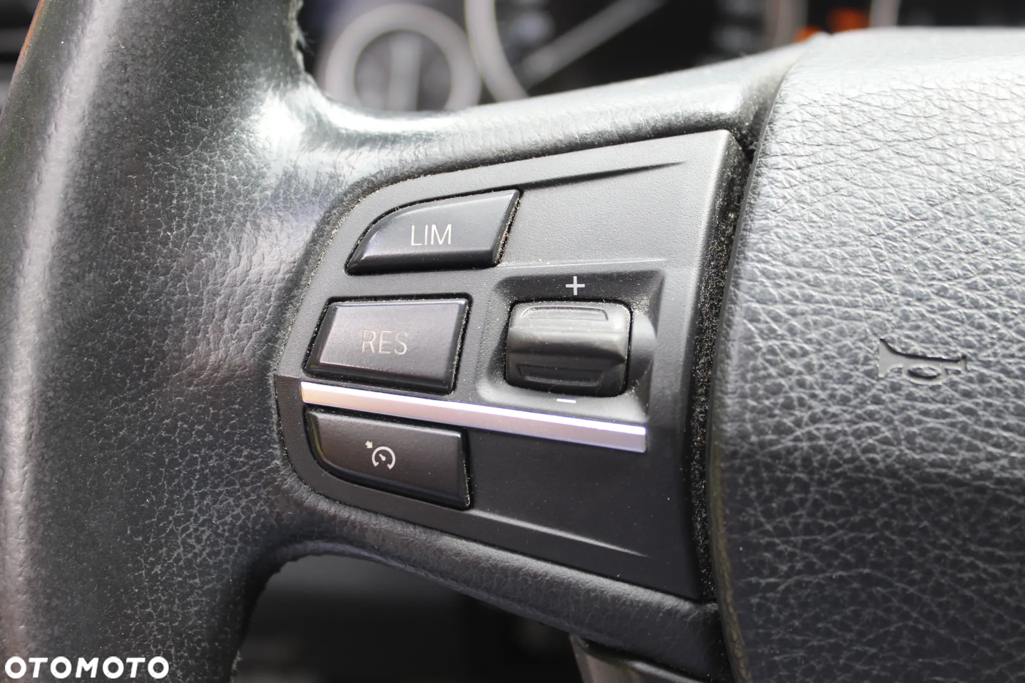 BMW Seria 5 523i - 15