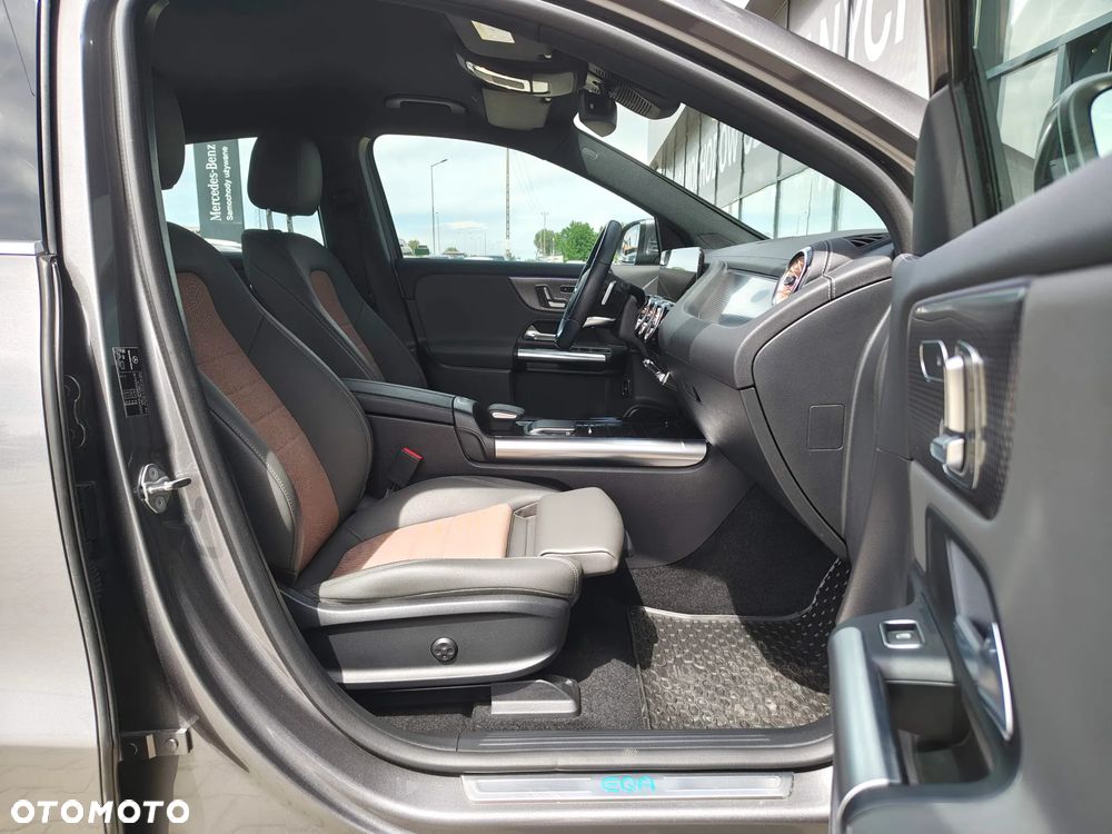 Mercedes-Benz EQA 250 66.5kWh Electric Art - 15