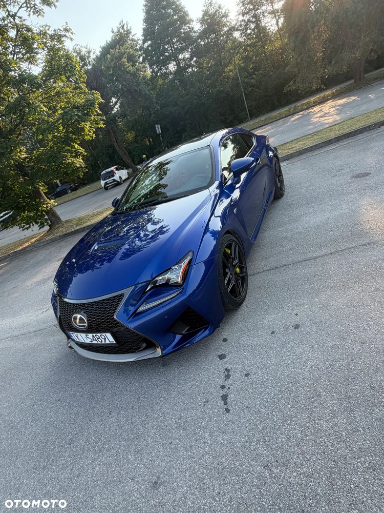 Lexus RC F Carbon - 14