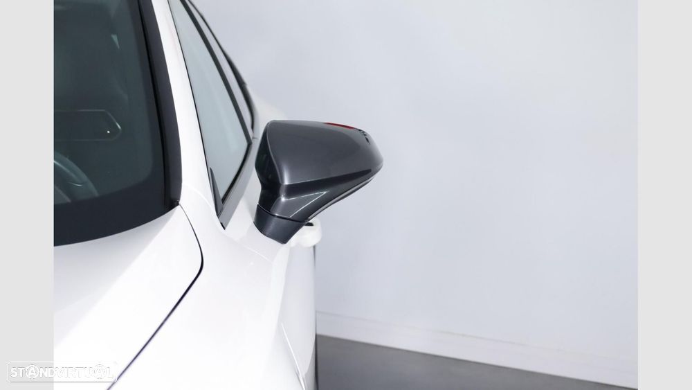 CUPRA Formentor 1.4 e-Hybrid DSG VZ — fotografia 4