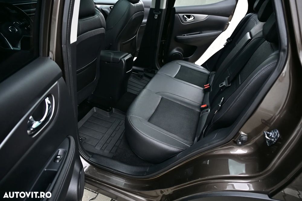 Nissan Qashqai 1.5 DCI TEKNA - 33
