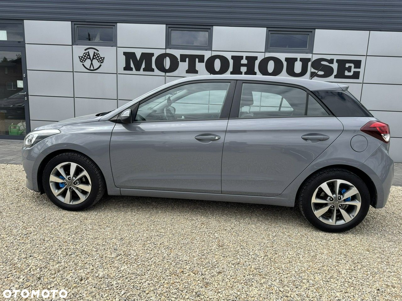 Hyundai i20 - 8