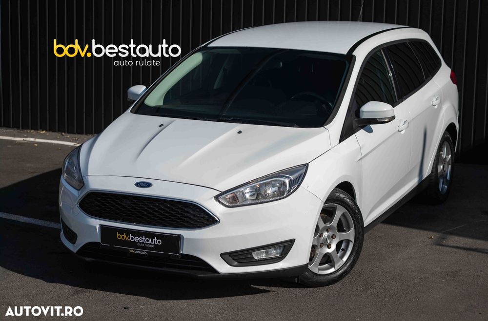 Ford Focus 1.5 TDCi Powershift Titanium - 1