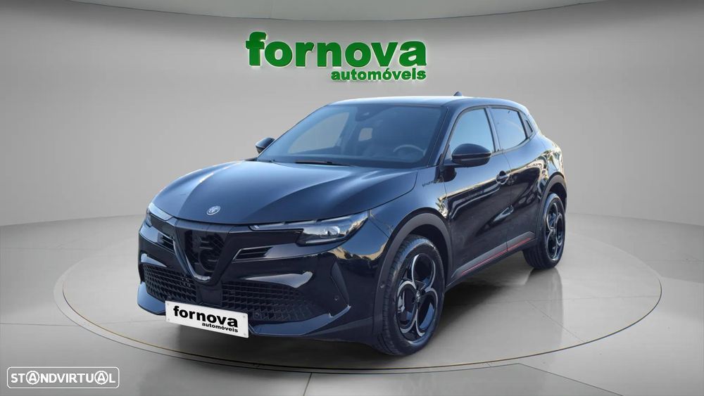 Alfa Romeo Junior 1.2 Speciale eDCT6 - 1