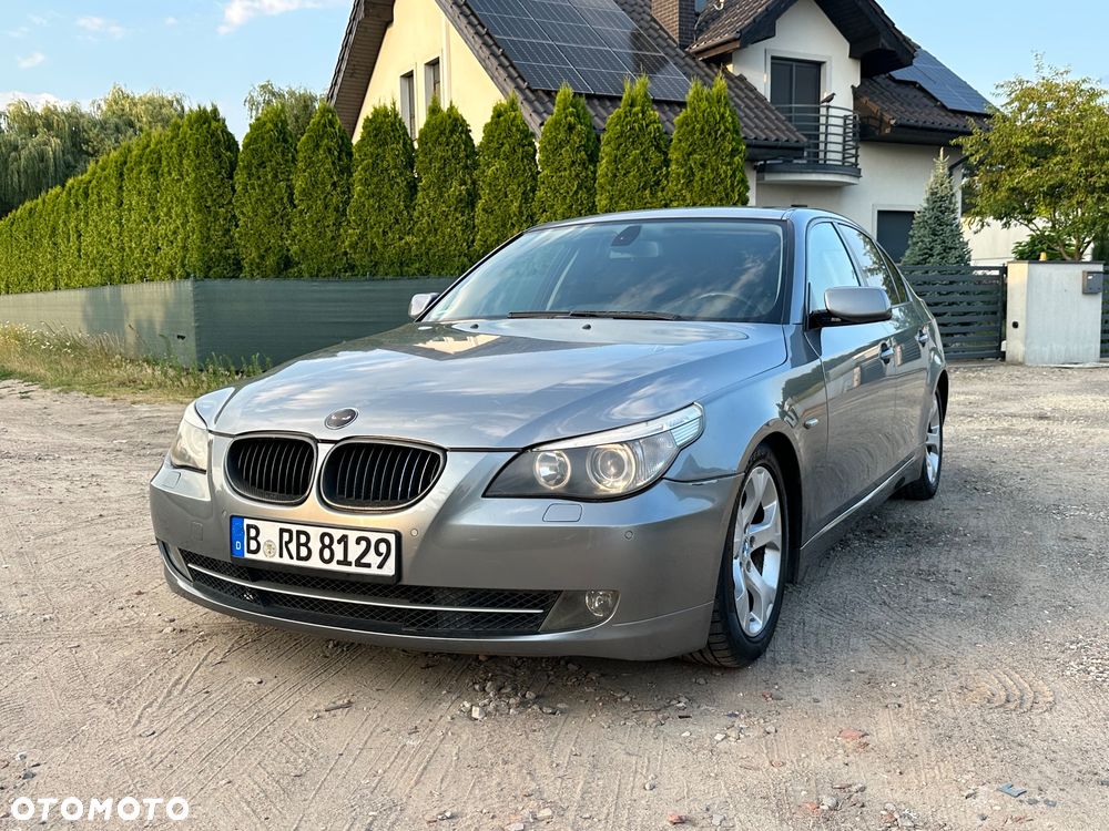 BMW Seria 5 525i - 2