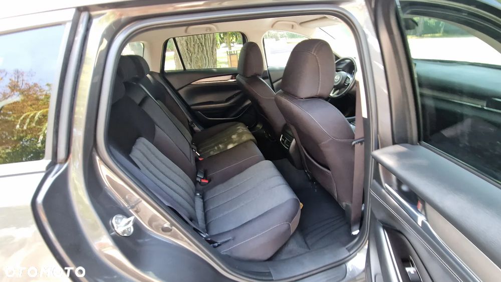 Mazda 6 SKYACTIV-D 184 i-ELOOP Sports-Line - 24