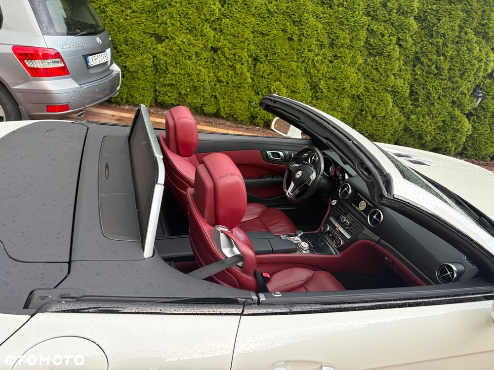 Mercedes-Benz SL - 10