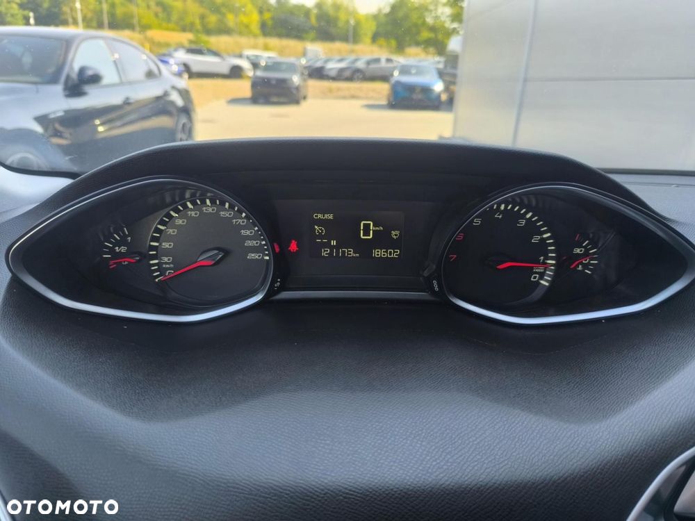 Peugeot 308 1.2 PureTech GPF Active Pack Business S&S - 20