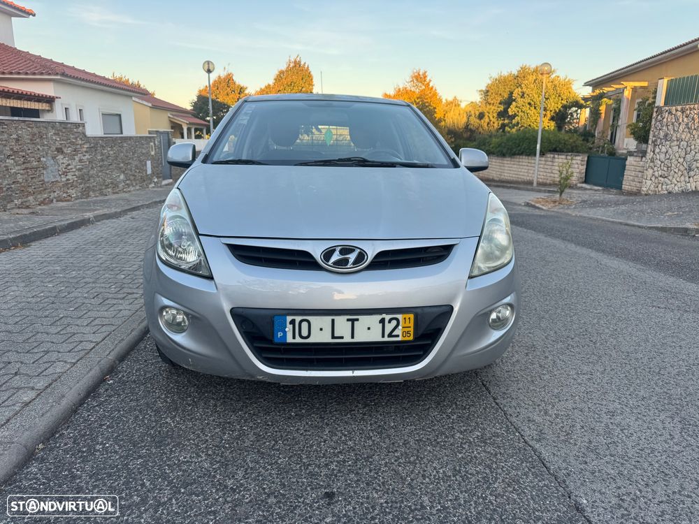 Hyundai I20