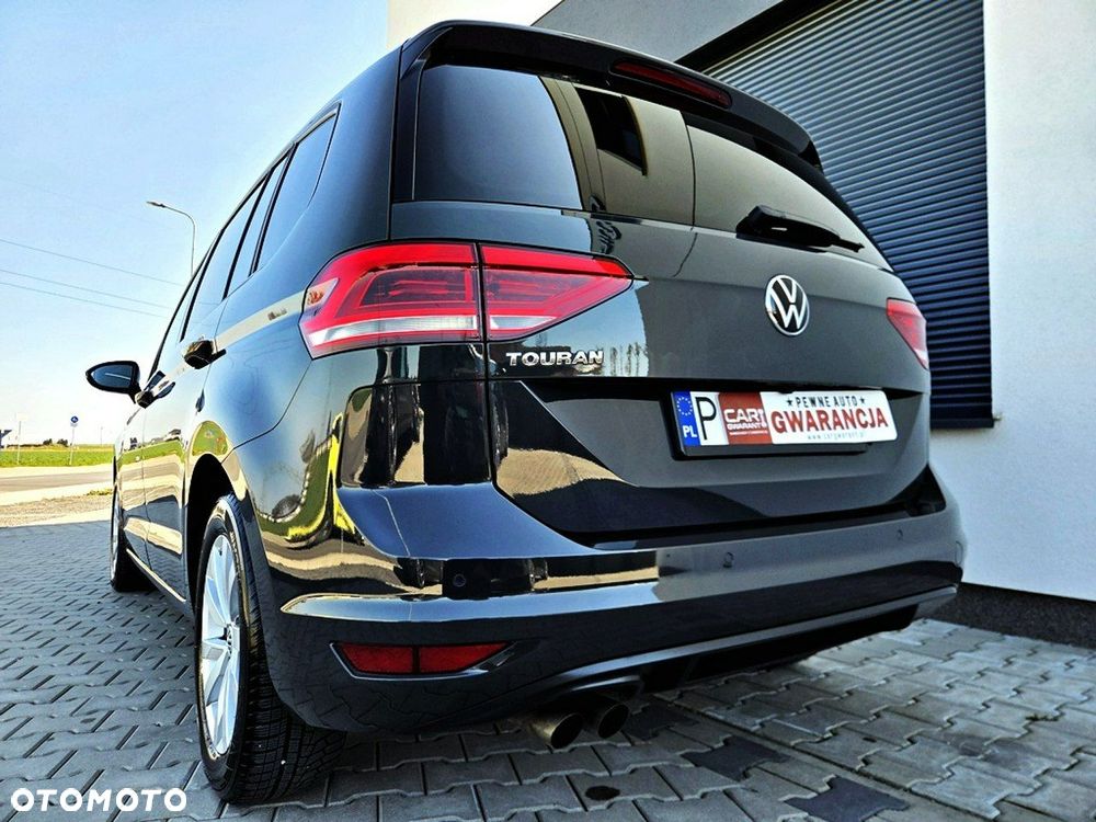 Volkswagen Touran - 23