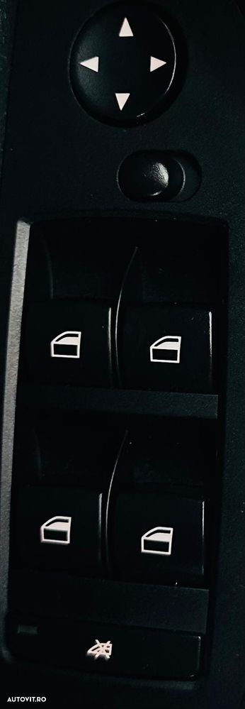 BMW X1 xDrive18d - 11