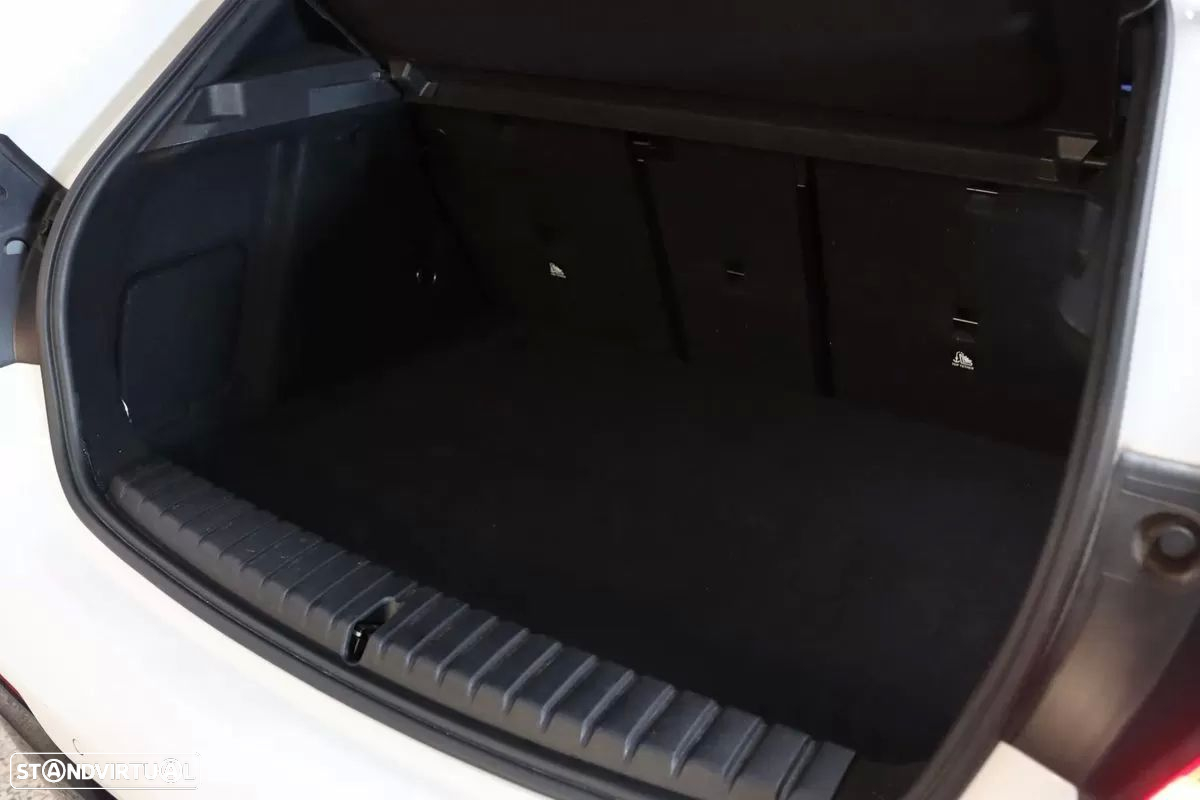 BMW 116 d Pack M Shadow Auto - 31