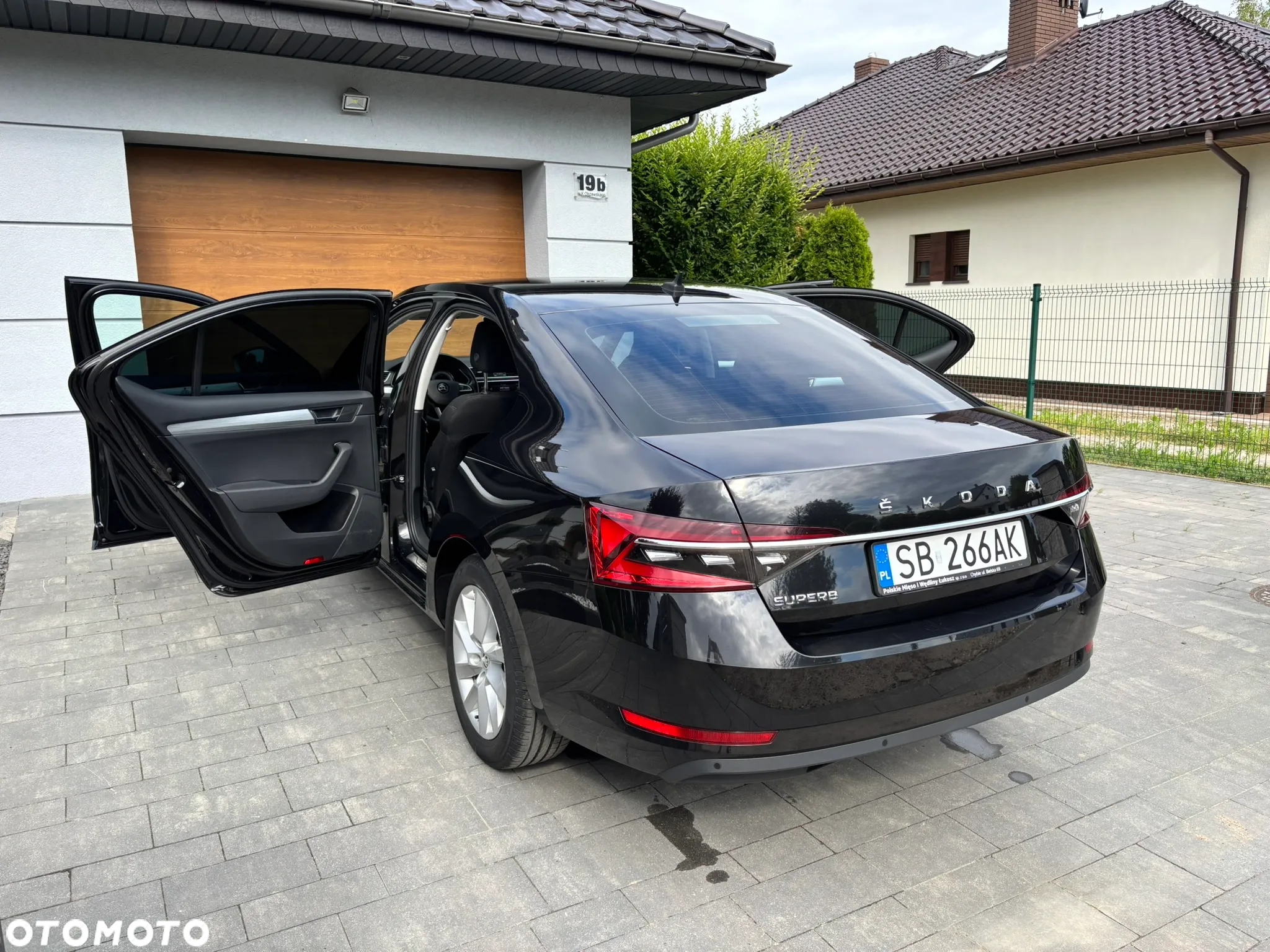 Skoda Superb 2.0 TSI Ambition DSG - 18