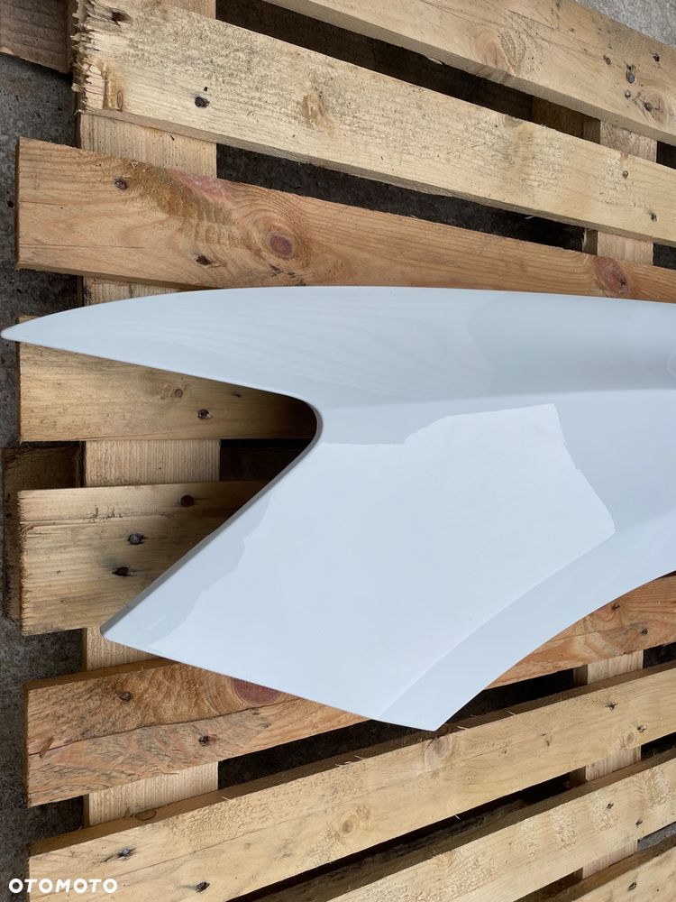 BŁOTNIK LEWY PRZÓD PRZEDNI AUDI Q5 I 8R0 BIAŁY - 11