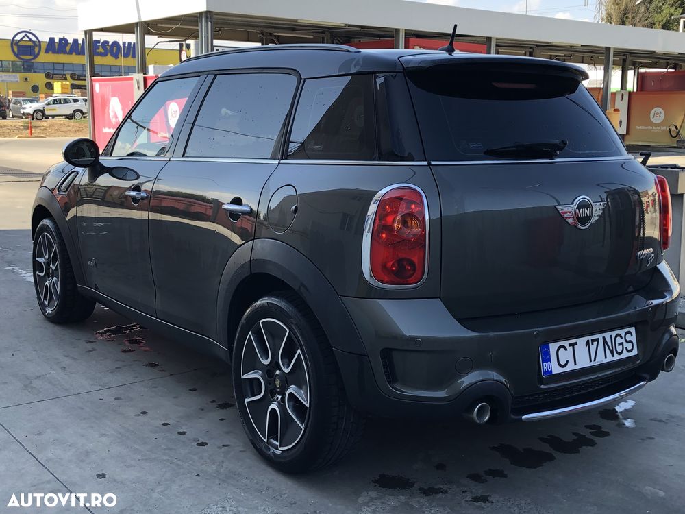 Mini Countryman Cooper SD ALL4 - 10