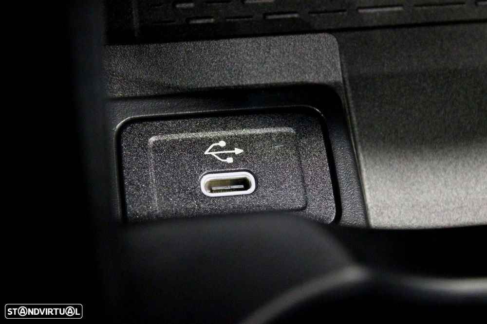 Mercedes-Benz A 180 - 33