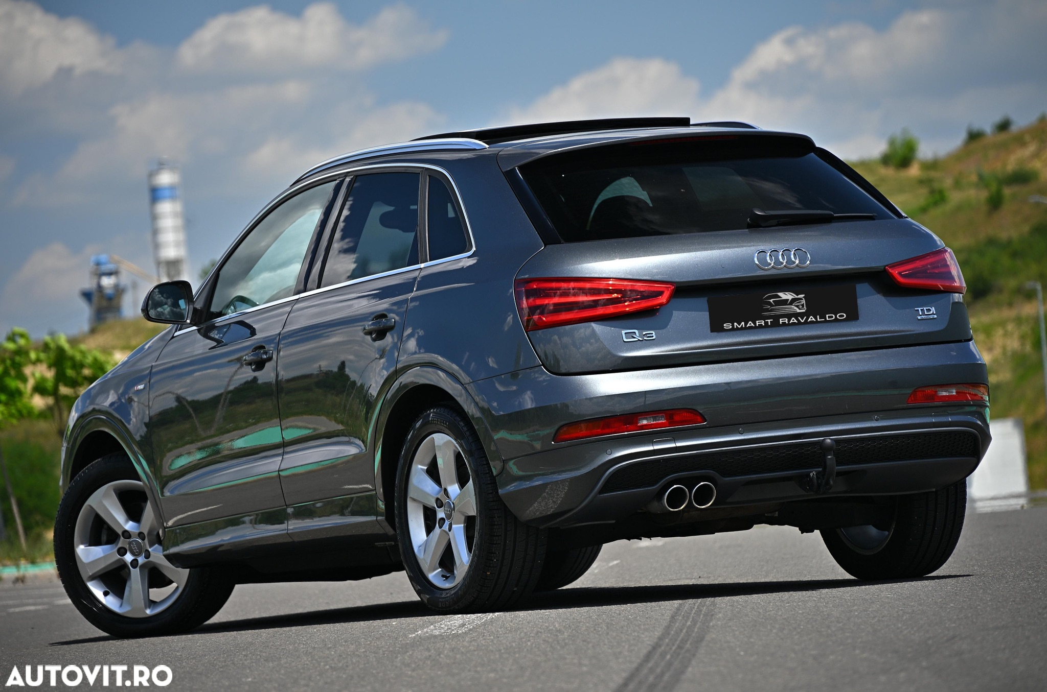 Audi Q3 2.0 TDI Quattro S-Tronic - 9