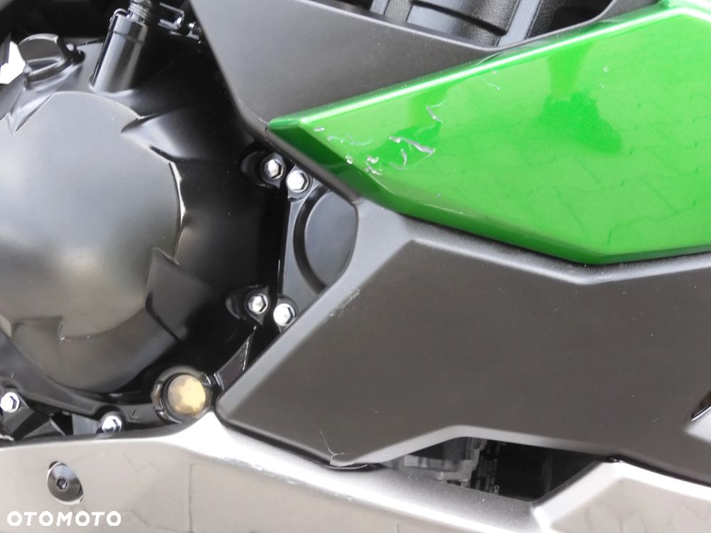 Kawasaki Ninja 1000 SX - 7