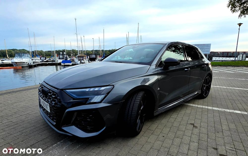 Audi RS3 Sportback TFSI Quattro S tronic - 3